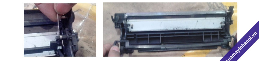 Bước 12. Tháo lò xo và sau đó tháo nắp bằng nhựa như thể hiện: